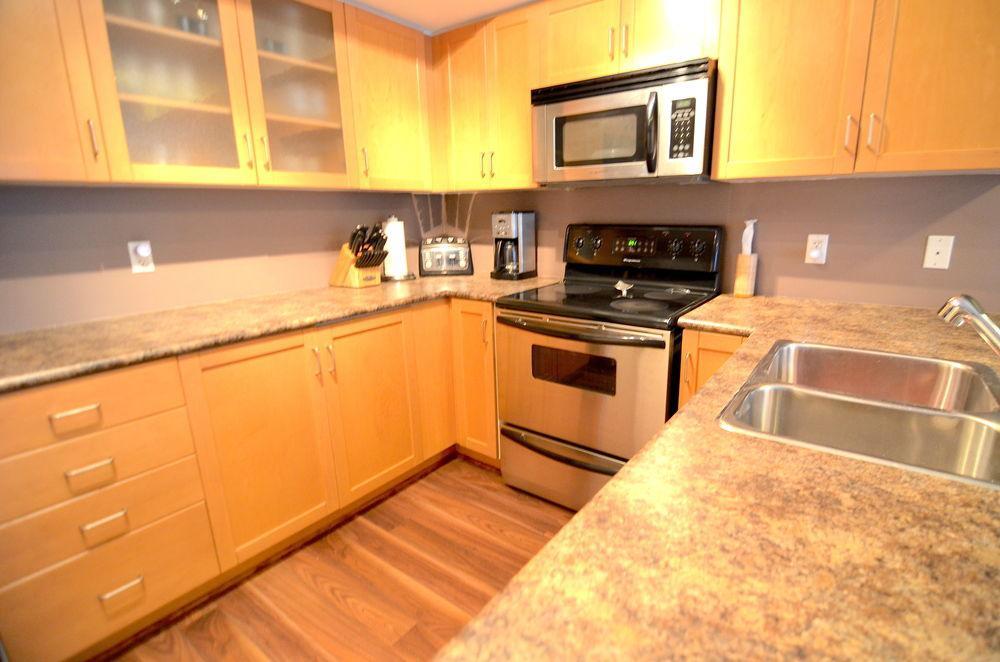 Escape - The Quartz Townhouse